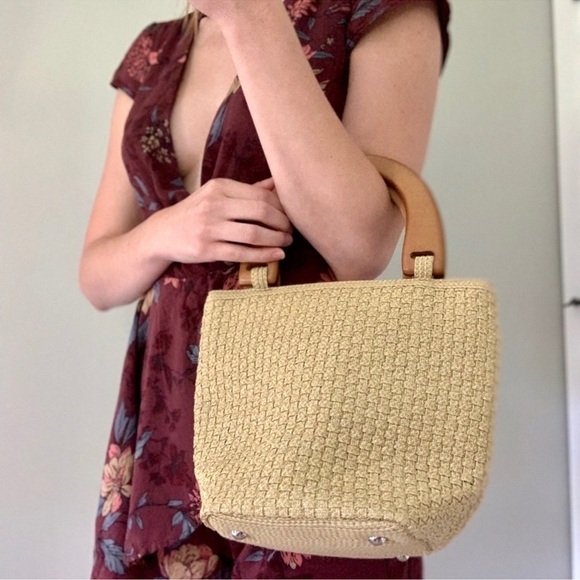 Talbots Woven Bucket Purse w/ Wooden Handles - Picture 2 of 12